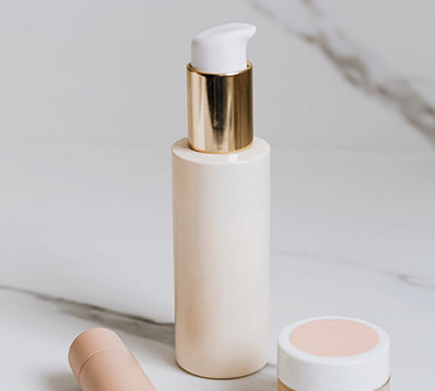 Natural Facial Fluids & Lotions 